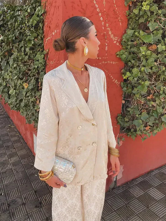 Romy™ | Luxe Jacquard Blazer met Gouden Accenten