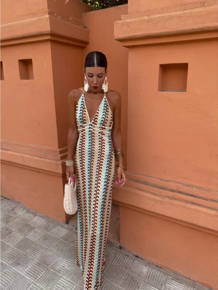 Amaya™ | Zomerjurk met verleidelijk halter decolleté