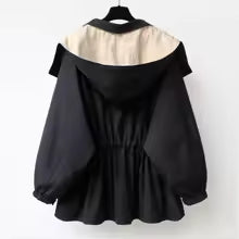 Julia™ | Stijlvol Colorblock Windjack met Cargo Touch