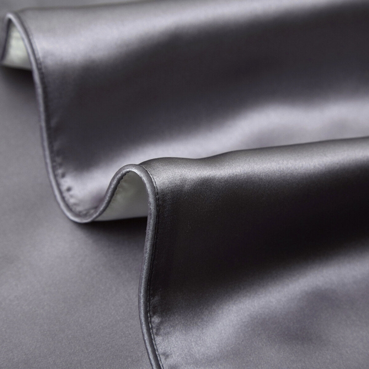100% silk kussensloop